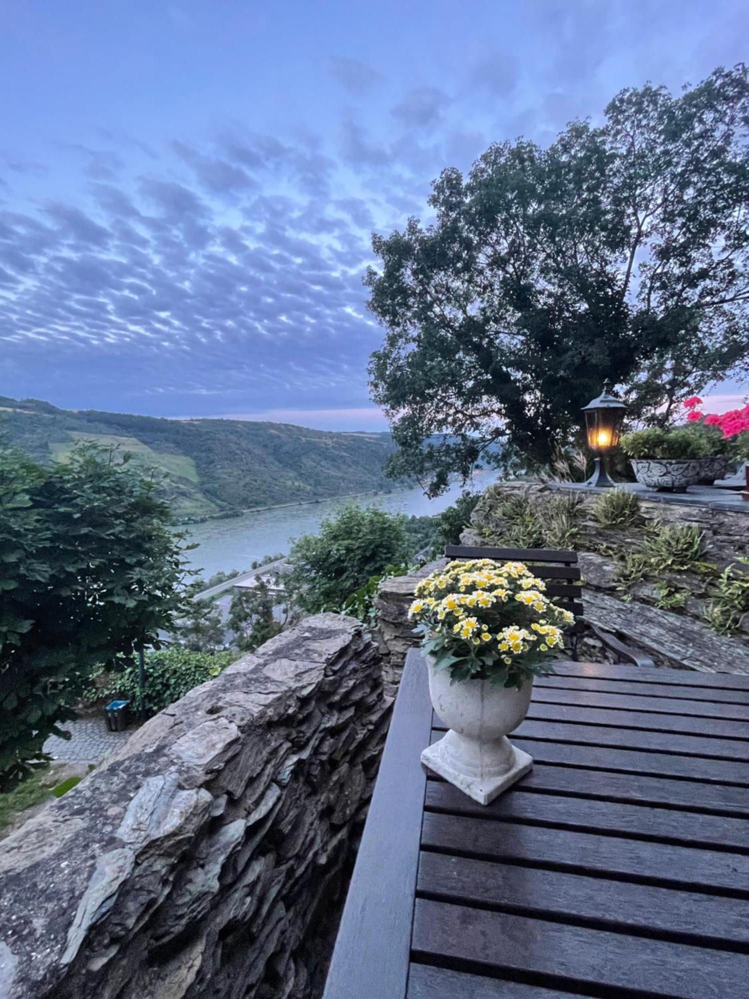 Am Apfelbaum, Ein Ferienhaus Zwischen Rhein Und Mosel Kastellaun Eksteriør bilde
